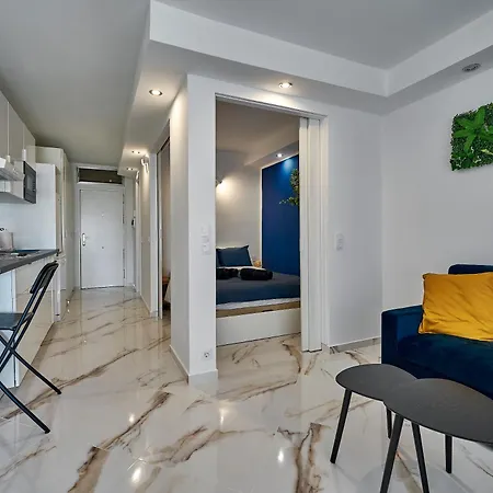 Апартаменты Palm View House *